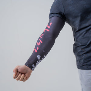 FlexoGear Compression Arm Sleeve Sakura
